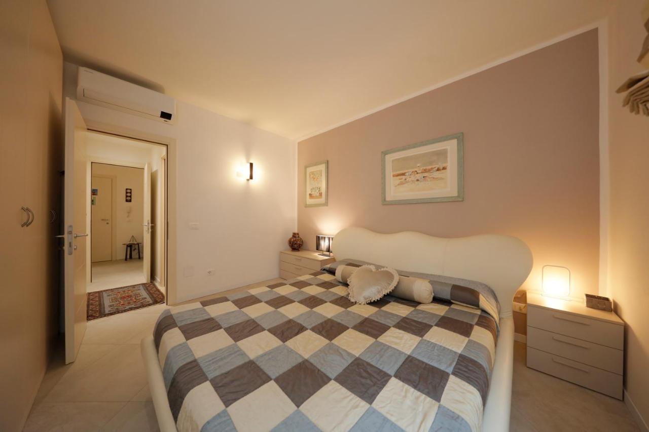 Siena Uptown - Sabrina'S Charming Apartment Luaran gambar