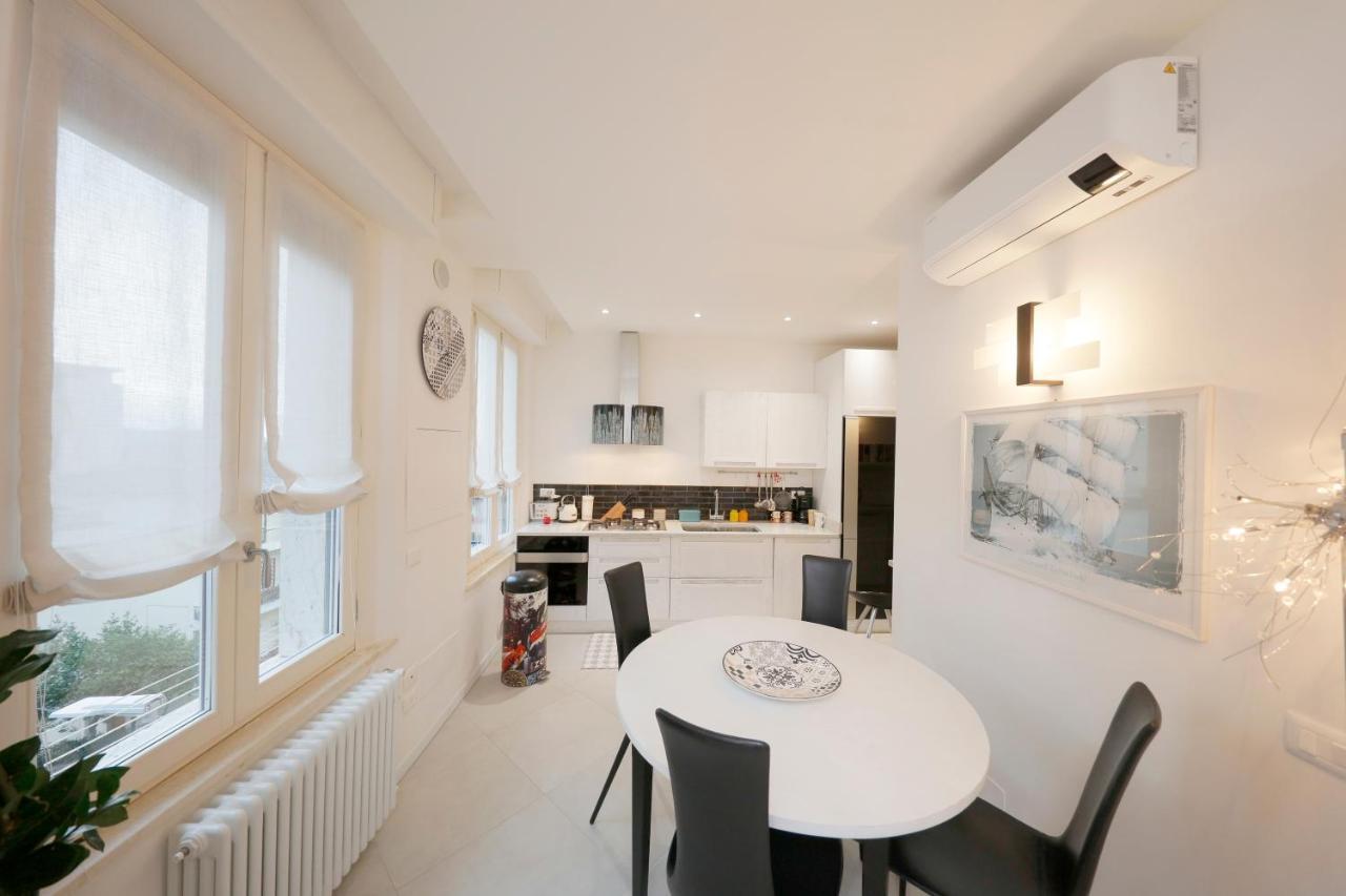 Siena Uptown - Sabrina'S Charming Apartment Luaran gambar