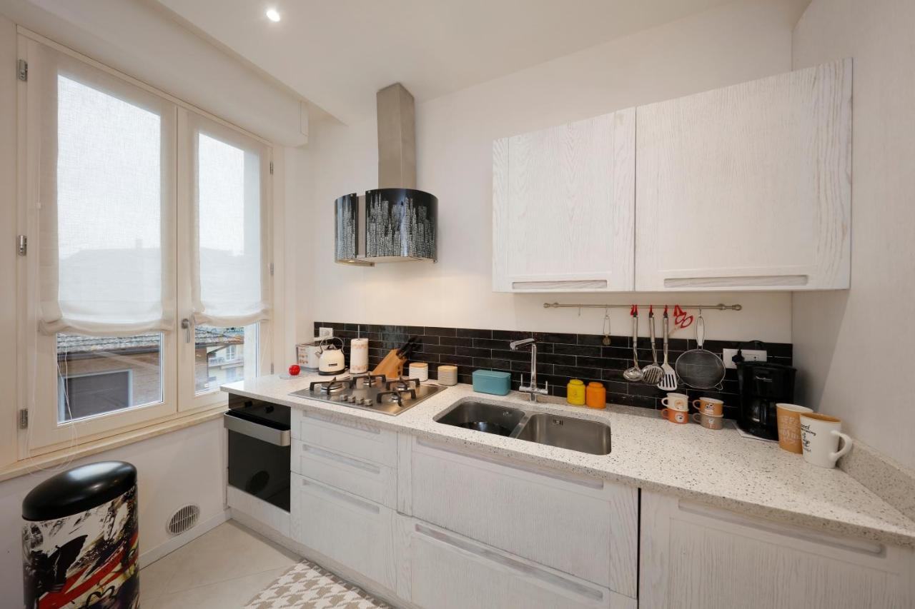 Siena Uptown - Sabrina'S Charming Apartment Luaran gambar