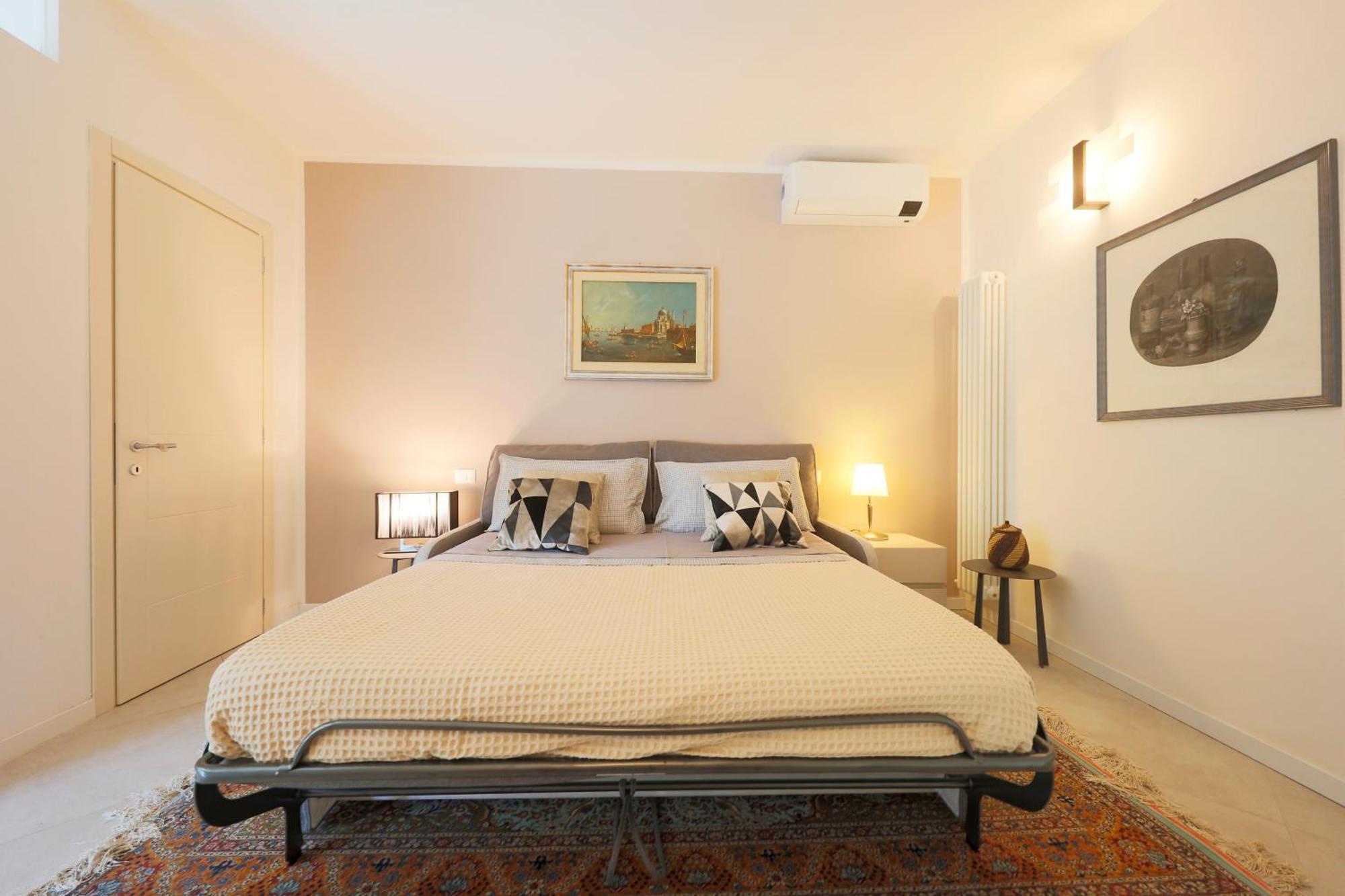 Siena Uptown - Sabrina'S Charming Apartment Luaran gambar
